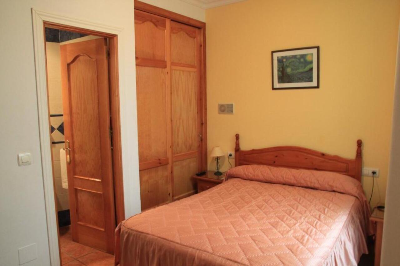 Hostal Ana - Adults Recommended نيرخا المظهر الخارجي الصورة