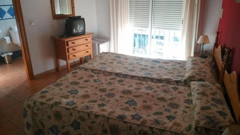 Hostal Ana - Adults Recommended نيرخا المظهر الخارجي الصورة