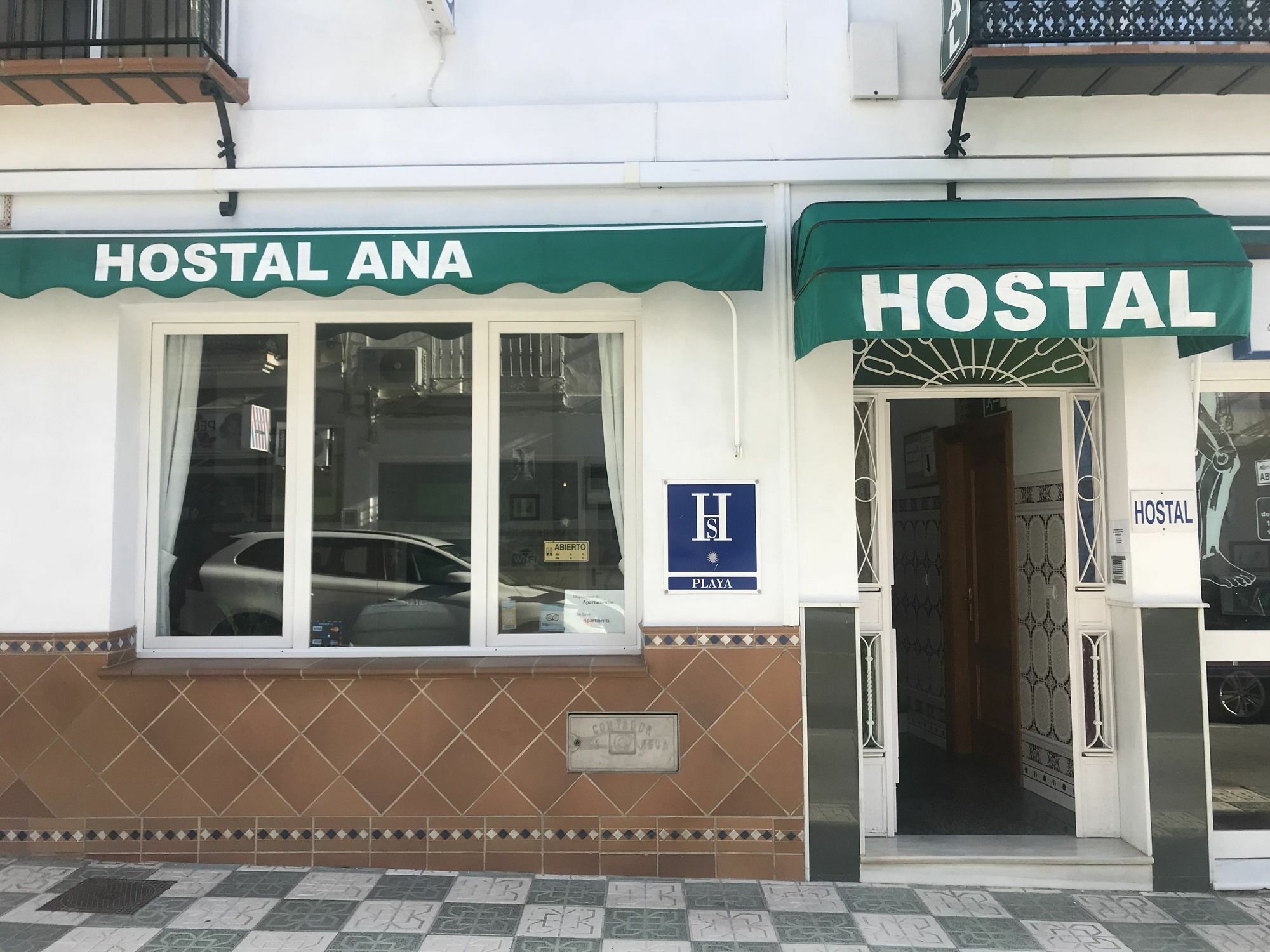 نيرخا Hostal Ana - Adults Recommended المظهر الخارجي الصورة